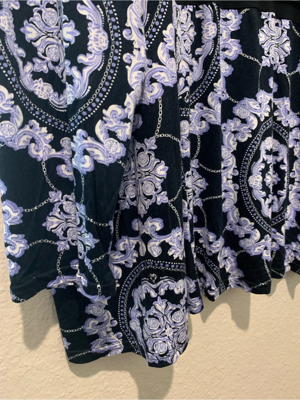 DG2 Diane Gilman Navy Tunic with Lavender Medallion Print - Picture 9 of 9